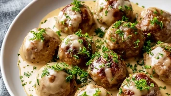 Creamy Swedish Meatballs