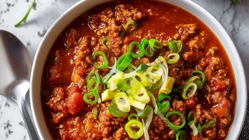 Easy Keto Chili