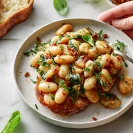 Garlic Marry Me Butter Beans