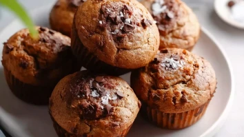High Protein Kodiak Cake Muffins